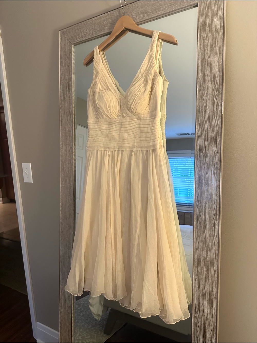 Tadashi Shoji 100% Silk Ivory Cream A-Line Midi Dress Size 10 Medium